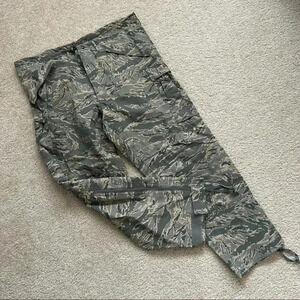 USAF Cold Weather Tiger Stripe Camouflage Trousers Pant XL Long SPM1C1-08-D-1041